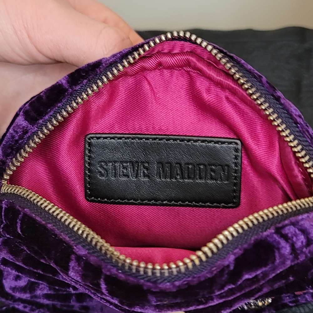 Steve Madden Lotus Mini Canteen Butterfly Purple Velvet Crossbody NWT - Picture 5 of 5